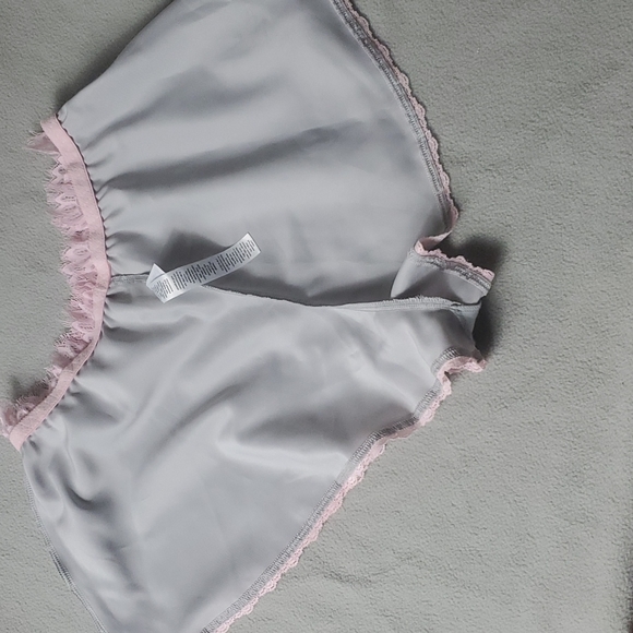 HANKY PANKY  SUITE  DREAMS  SLEEP  SHORTS,NEW, NO TAGS - Picture 6 of 7
